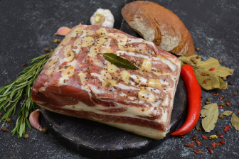 Шпик по - домашнему в/у ~2кг 1/9шт Кубань Щедрая