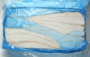 Филе трески без кожи проложенное  455-908гр Викинг короб. 6/24кг+