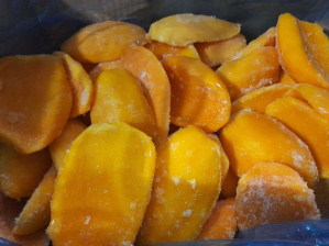 Манго половинки 10кг/кор  ВЬЕТНАМ