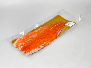 Филе лосося 4-5 н/к в/у подл охл трим С ~1,5кг